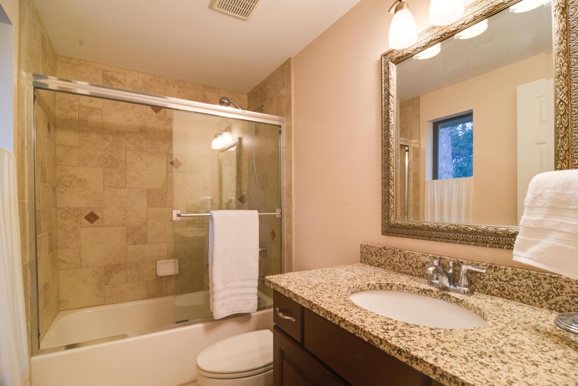 Sleek Largo Studio With Pond Less Than 7 Mi To Beach! المظهر الخارجي الصورة