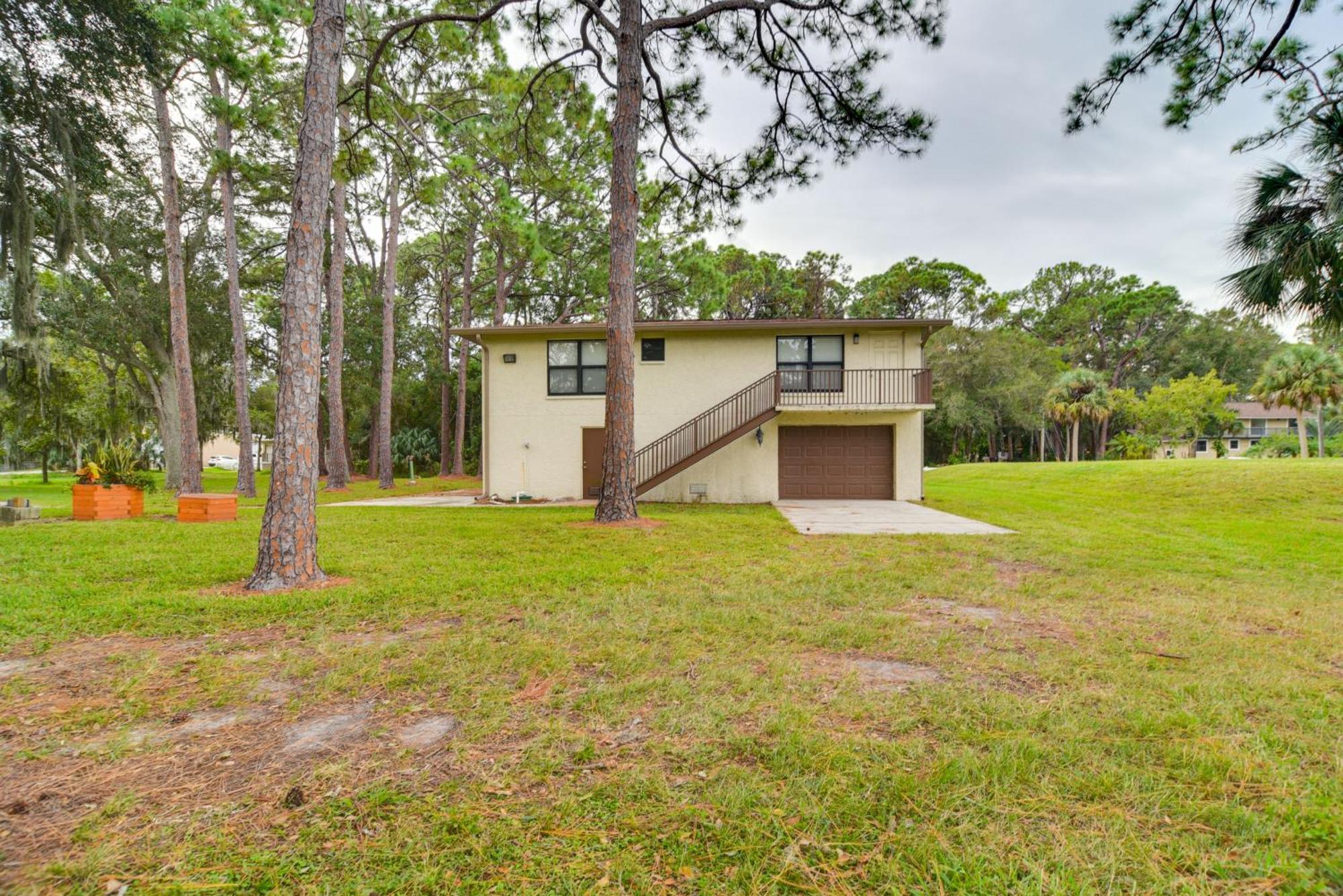 Sleek Largo Studio With Pond Less Than 7 Mi To Beach! المظهر الخارجي الصورة